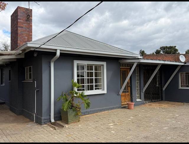 3 BEDROOM PROPERTY TO RENT IN WYCHWOOD